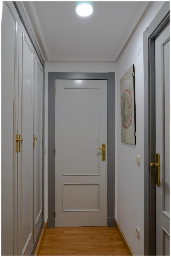 Luengo House Apartment เลออน ภายนอก รูปภาพ